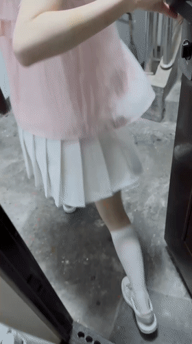 图片[4]-【江南第一深情】极品萝莉被PUA大叔按倒在床输出（磁力） - 玉喵库 小众精品资源-玉喵库 小众精品资源